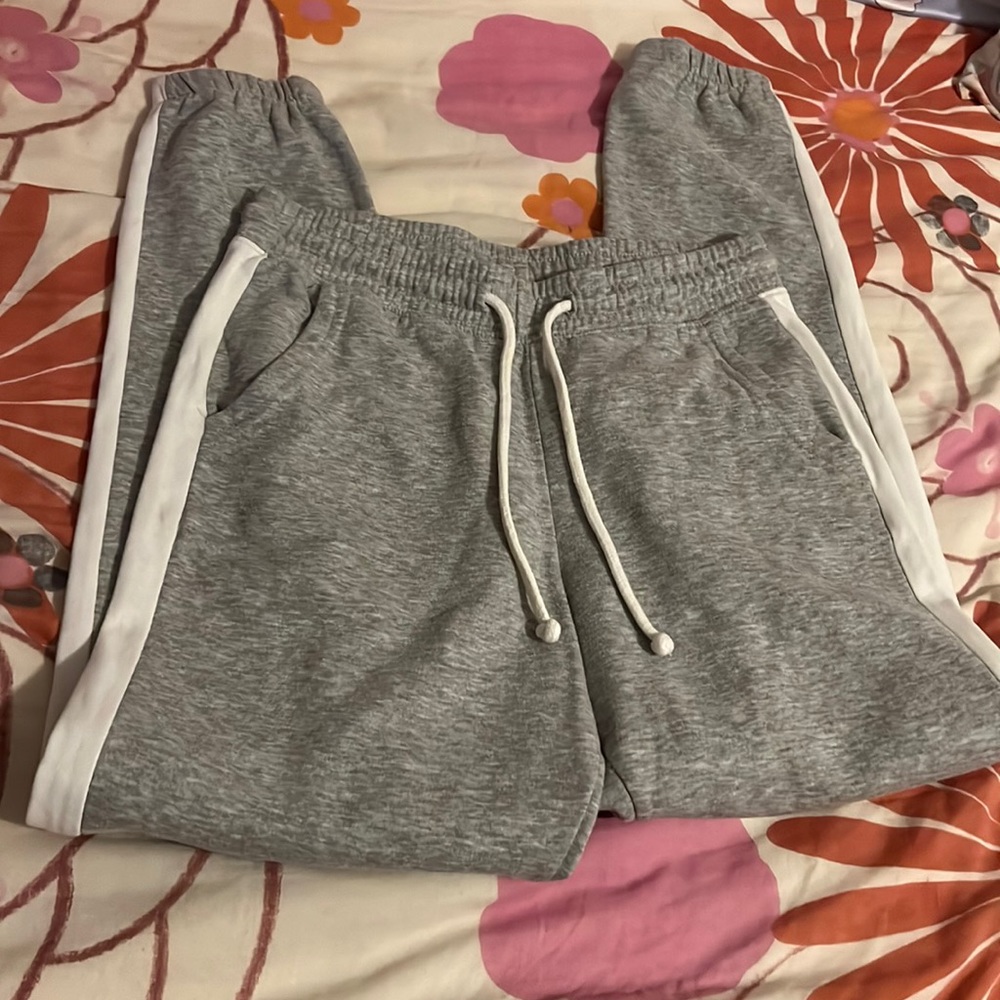 Grey XS sweatpants